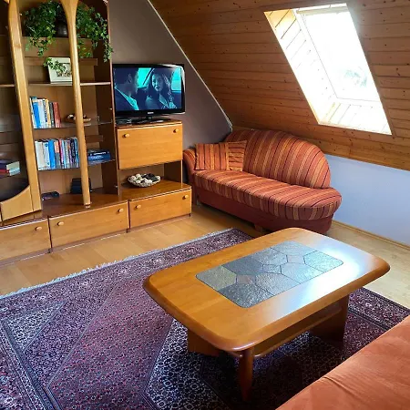 Nahe Jconstructor Uni Apartmán